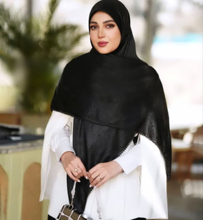 روسری کوپرا نگین مروارید ۱۴۰*۱۴۰