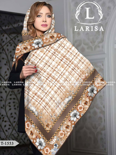 روسری دست دوز Larisa سایز ۱۴۰*۱۴۰