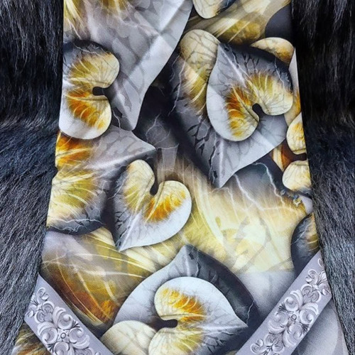 روسری دست دوز soren سایز ۱۴۰*۱۴۰