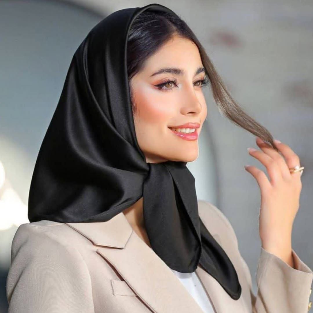 مینی اسکارف ساتن ابریشم احرار پشت کرپ سایز 7575 مشکی